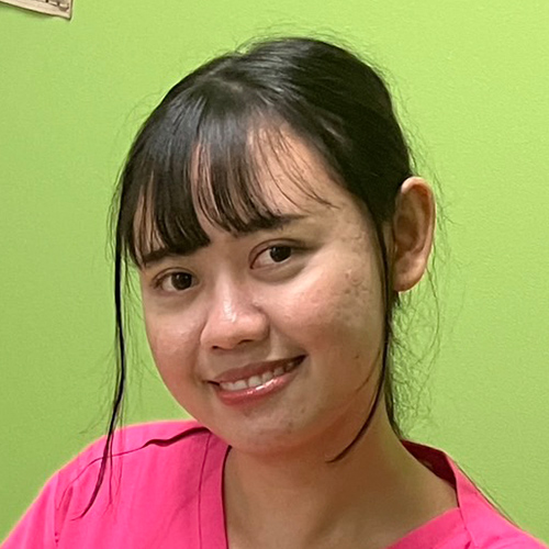 アフィファ・ダニア・サフィラ